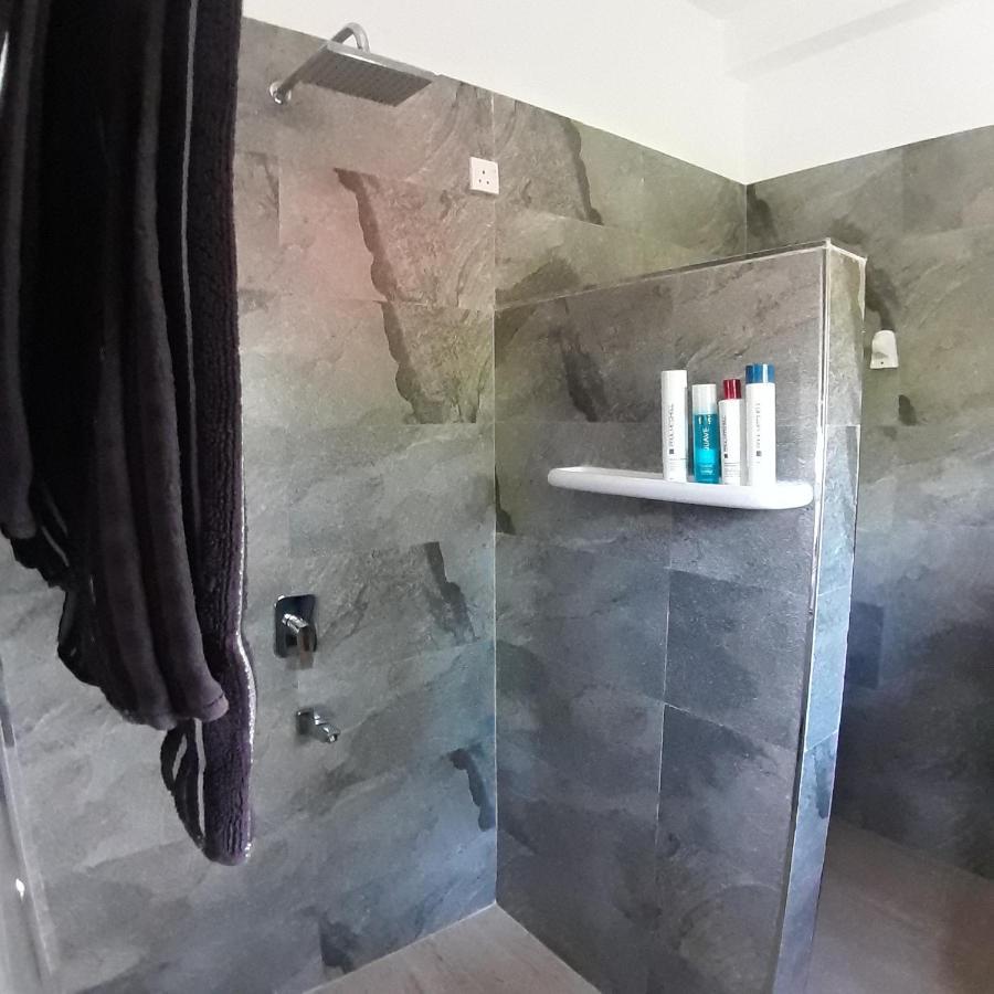 Srimany Bed and Breakfast Mirissa Εξωτερικό φωτογραφία