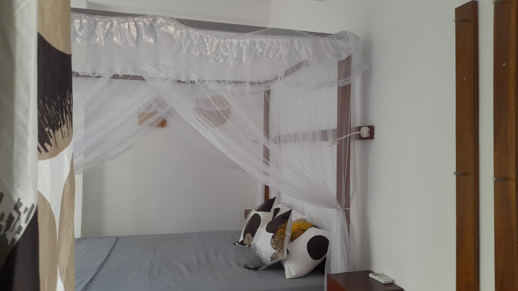Srimany Bed and Breakfast Mirissa Εξωτερικό φωτογραφία