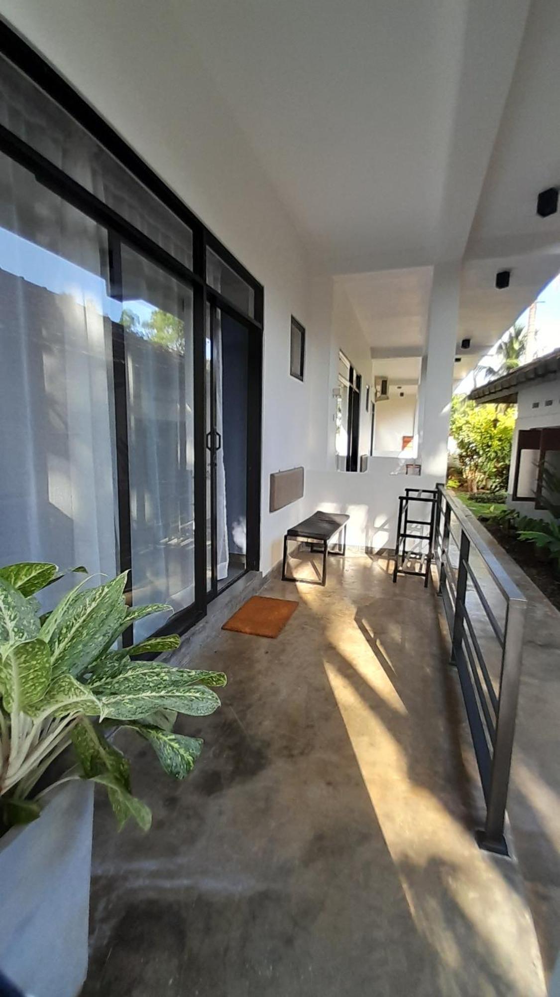 Srimany Bed and Breakfast Mirissa Εξωτερικό φωτογραφία