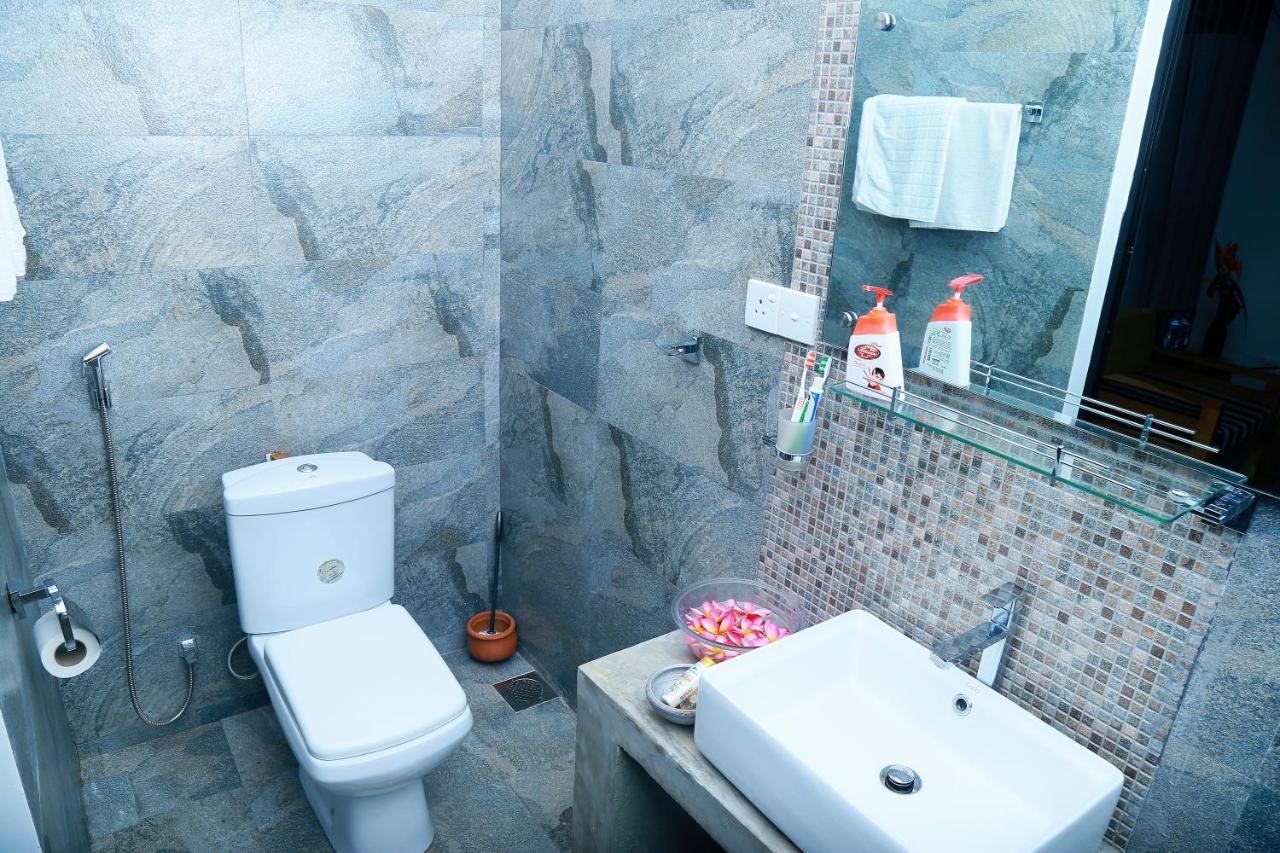 Srimany Bed and Breakfast Mirissa Εξωτερικό φωτογραφία