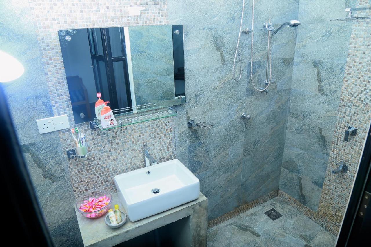 Srimany Bed and Breakfast Mirissa Εξωτερικό φωτογραφία